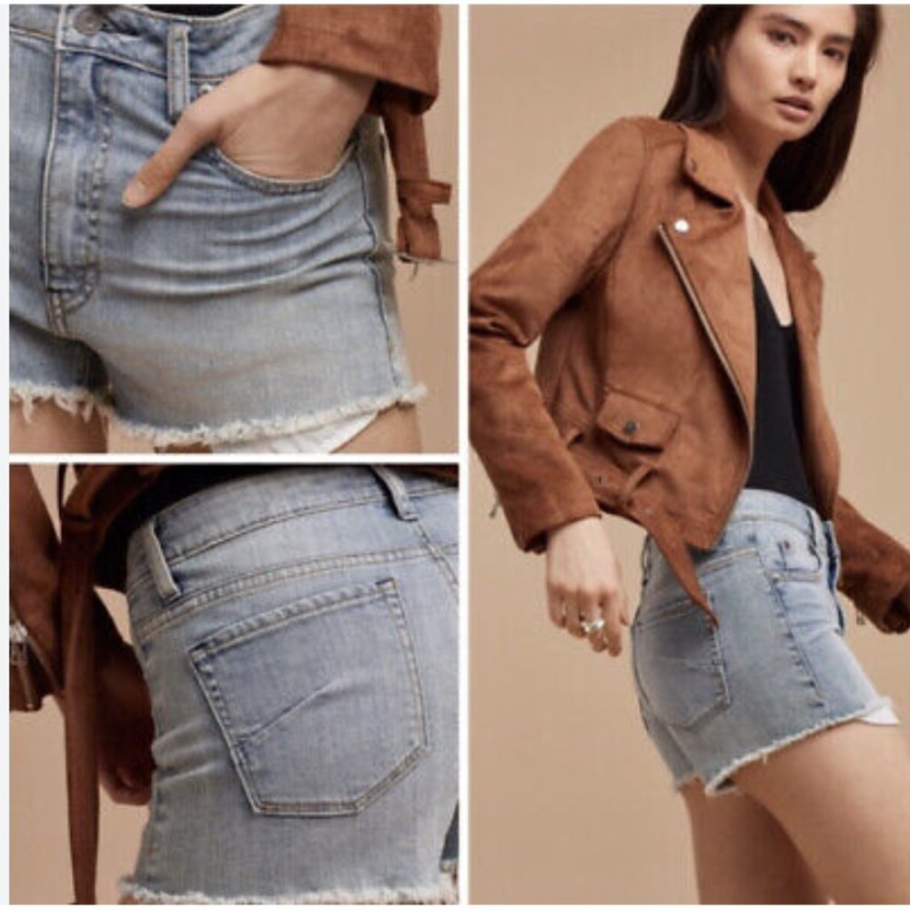 Aritzia Talula Okinawa High Rise Denim Short Size 24